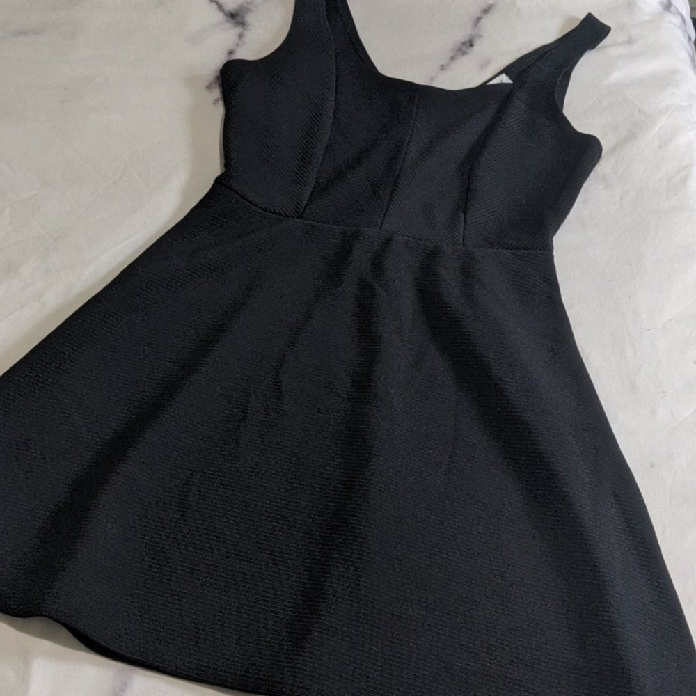Black dress